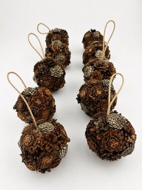 Pottery Barn Rustic Pinecone Ball Christmas Ornaments Set of 8 Woodland Holiday